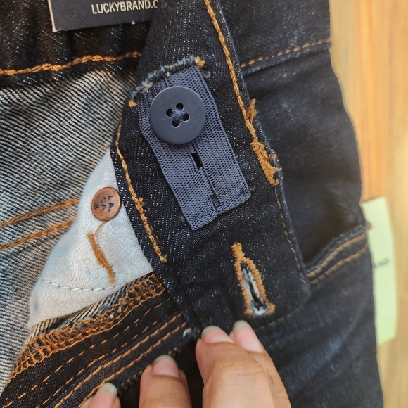 Lucky Brand Authentic Skinny Jeans - Picture 6 of 15